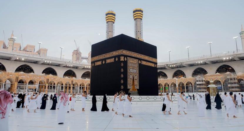 Keluarga Muslim Bahagia